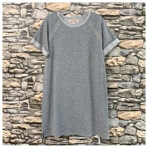 #133 Magnolia Skye Embellished Pearl Stud Gray Lightweight Dress Pullover Medium